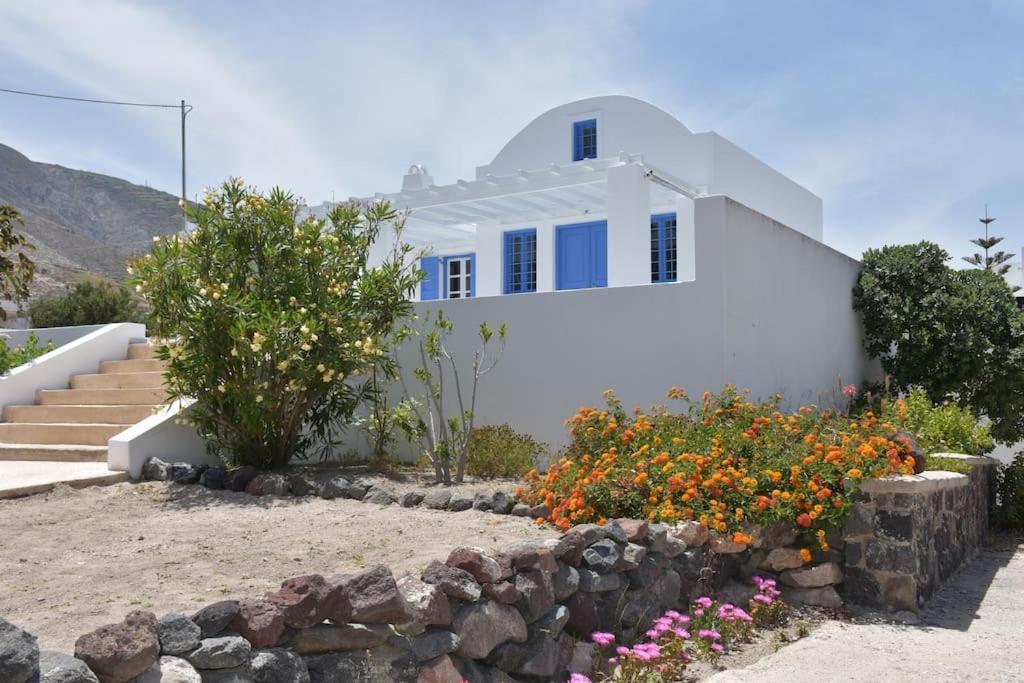 Spacious Veranda, House For 3, In The Village. Kamari  Exterior photo