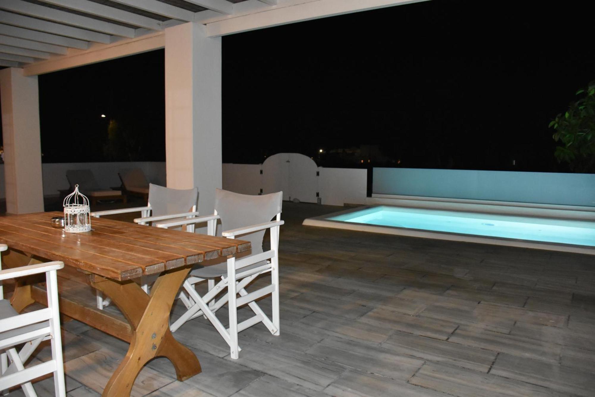 Spacious Veranda, House For 3, In The Village. Kamari  Exterior photo